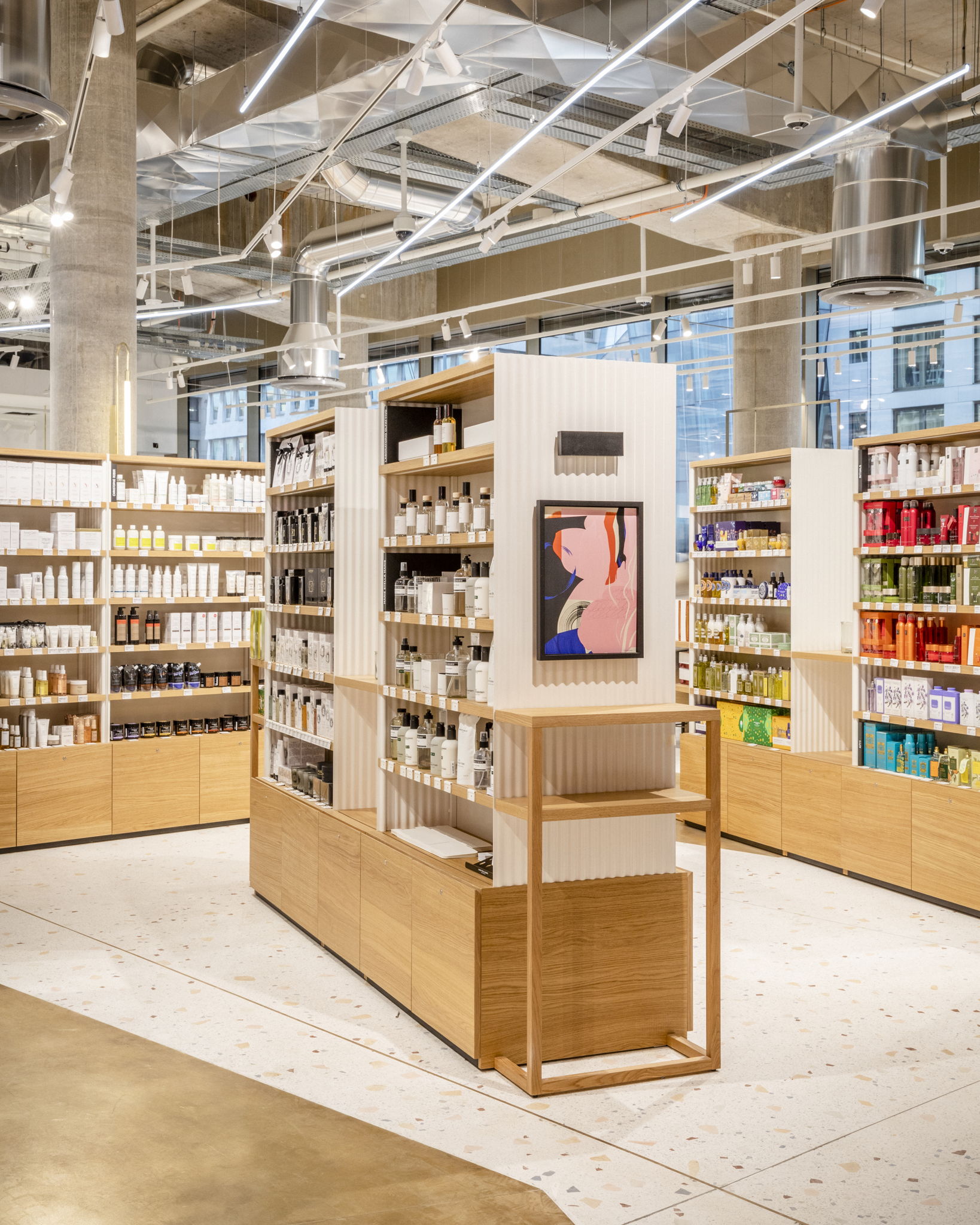 Les Galeries Lafayette inaugurent un grand magasin au cœur du centre