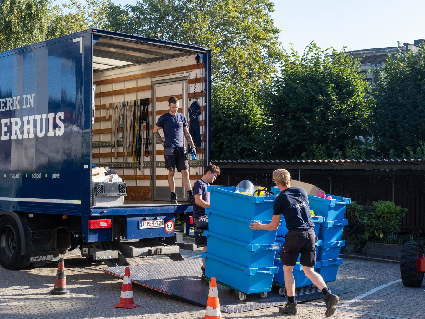 ZNA start maandag met verhuis materiaal ZNA Stuivenberg naar ZNA Cadix 