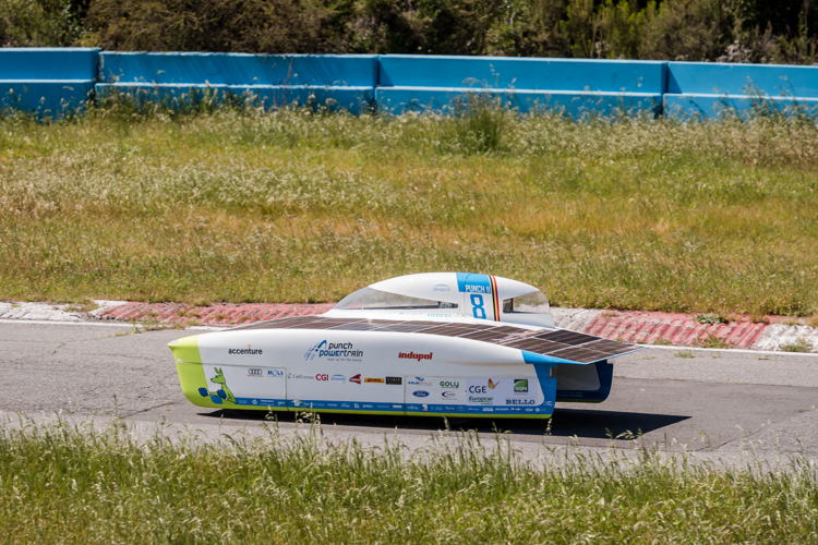 Voor het incident (Credits to Punch Powertrain Solar Team/Geert Vanden Wijngaert)