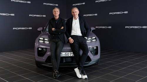 Porsche AG lance plus de modèles que jamais d'ici à 2024 en s'appuyant sur une base solide
