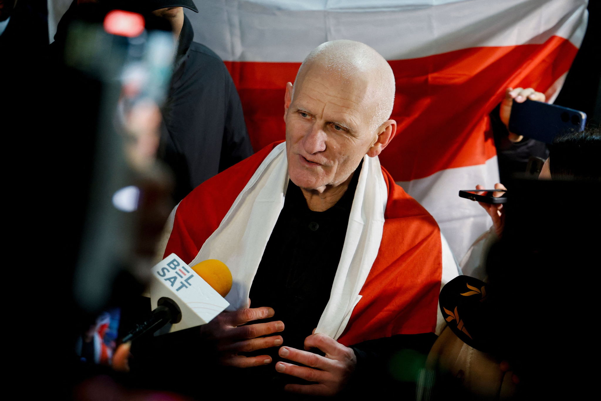 Nobel Prize winner among 123 political prisoners pardoned and released by Belarus