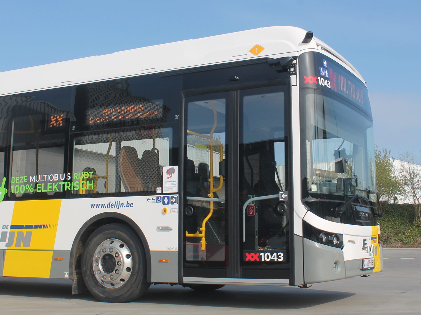 Persconferentie MULTIOBUS: Aankomst 10 nieuwe 100% elektrische bussen
