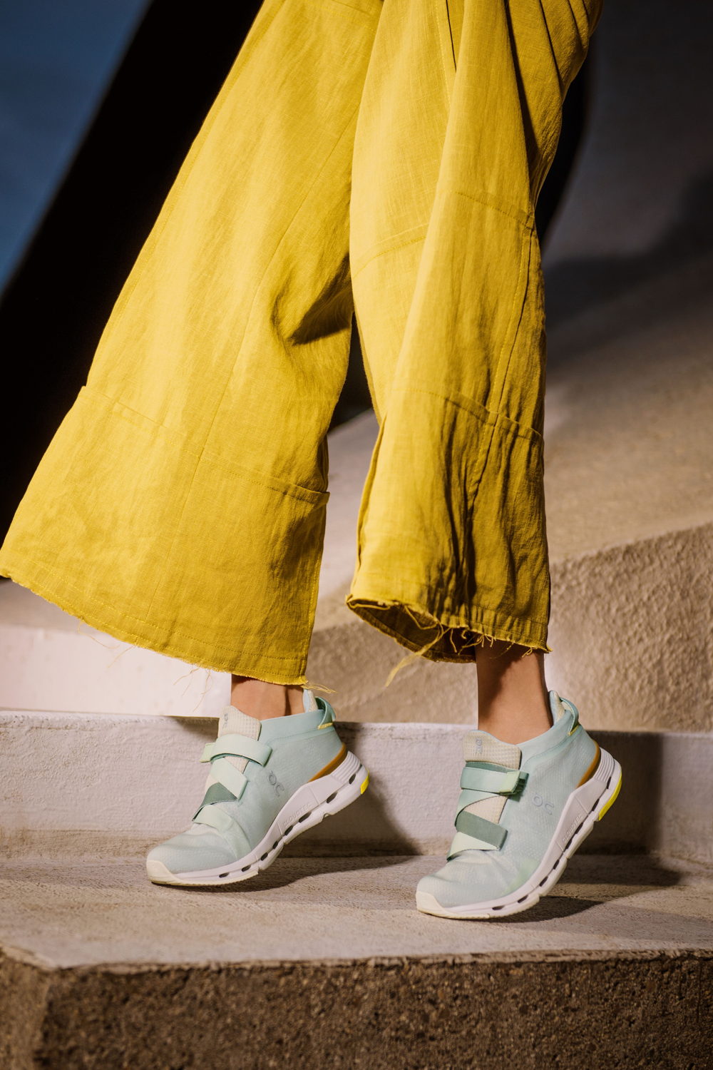 Cloudnova Wrap in Quicksilver|Flame und in Lief|Cumin 