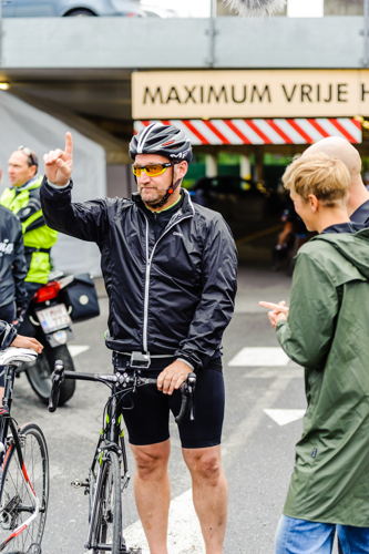 Wielertoerist met een klein budget- Voor hetzelfde geld (c) VRT
