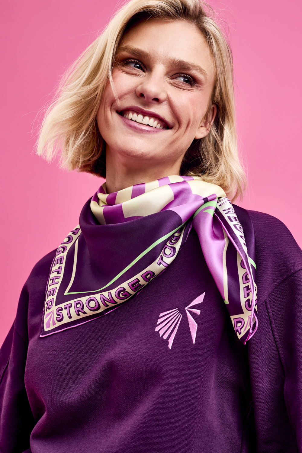 AW24_WEB_DAG2_Look56_PinkRibbon1_0079