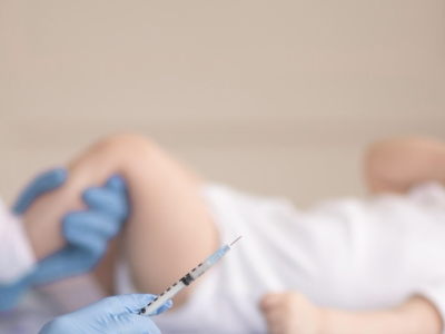 Ama y cuida a tu bebé desde el inicio: vacunas esenciales a los 2 y 4 meses