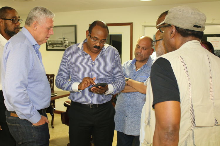 The OECS Delegation meets with Prime Minister Browne in Antigua.