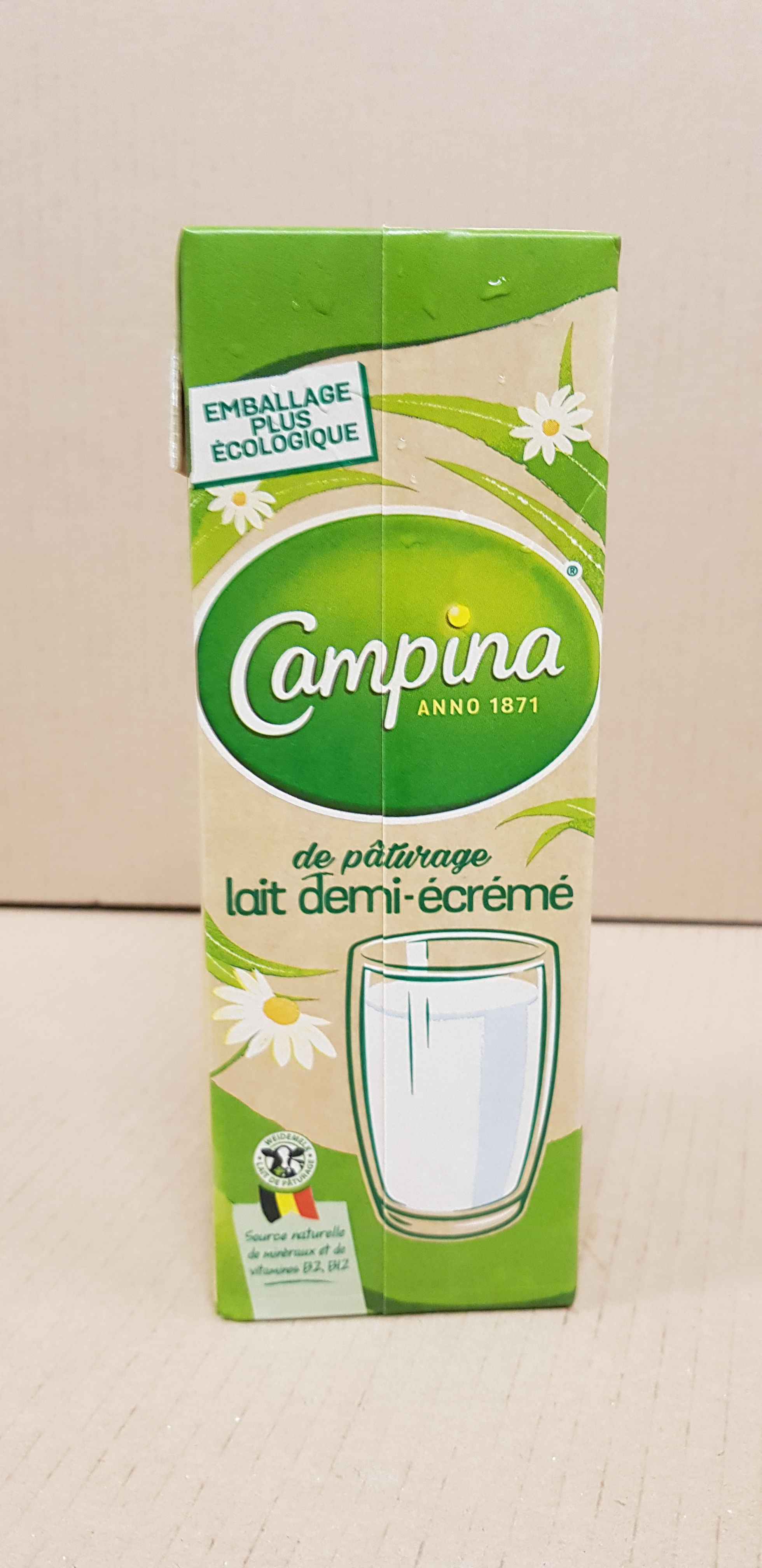 Le lait de pâturage belge désormais dans un carton plus durable