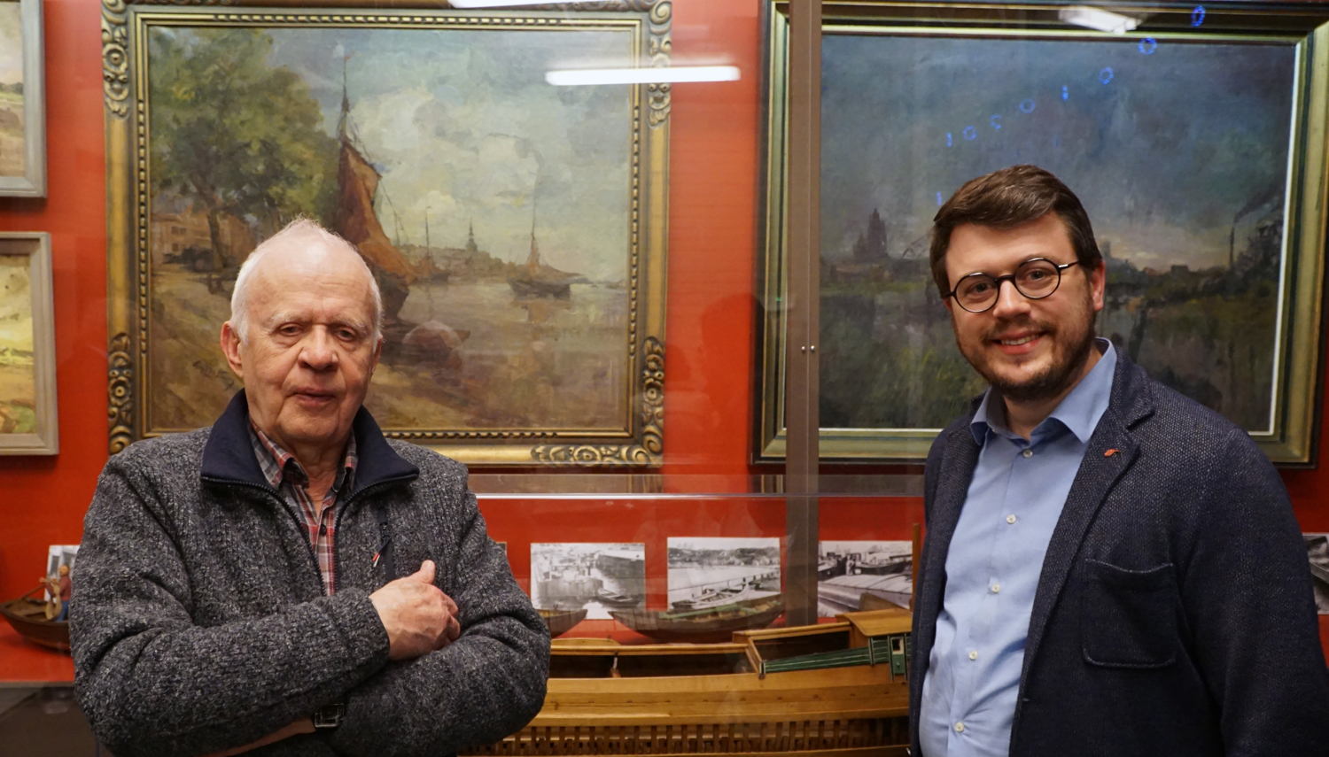 voorzitter Scheepswerven Baasrode Jan Annemans (l) en gedeputeerde David Coppens