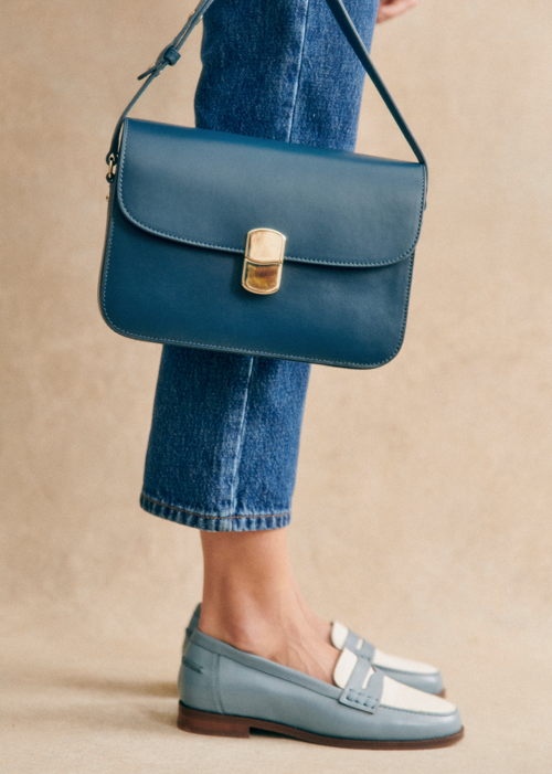 Sézane - Sac MILO Classique Bleu Denim Lisse - 365€