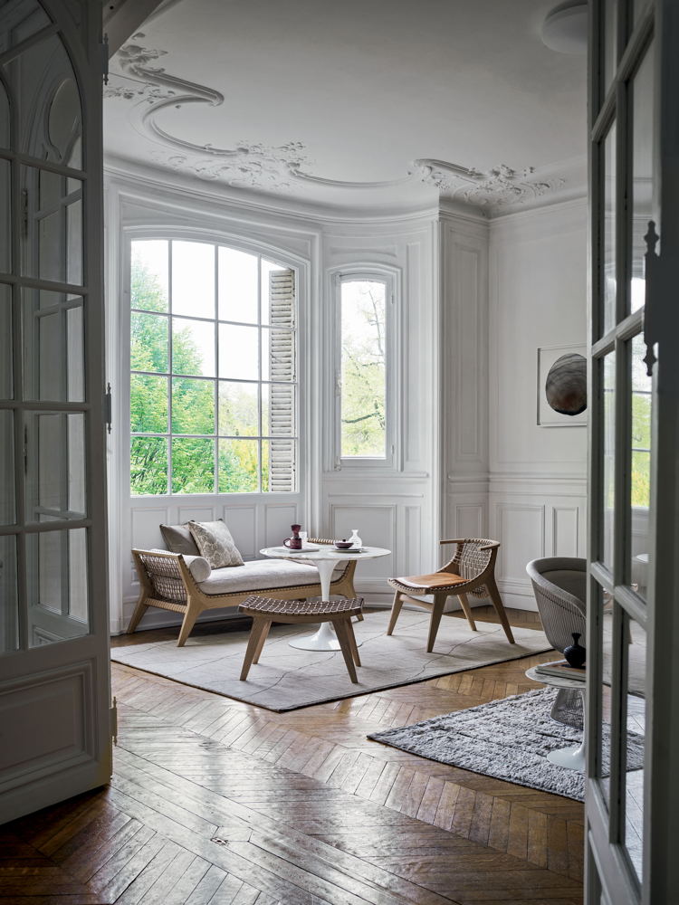Knoll_Saarinen Lounge-Height Table_2