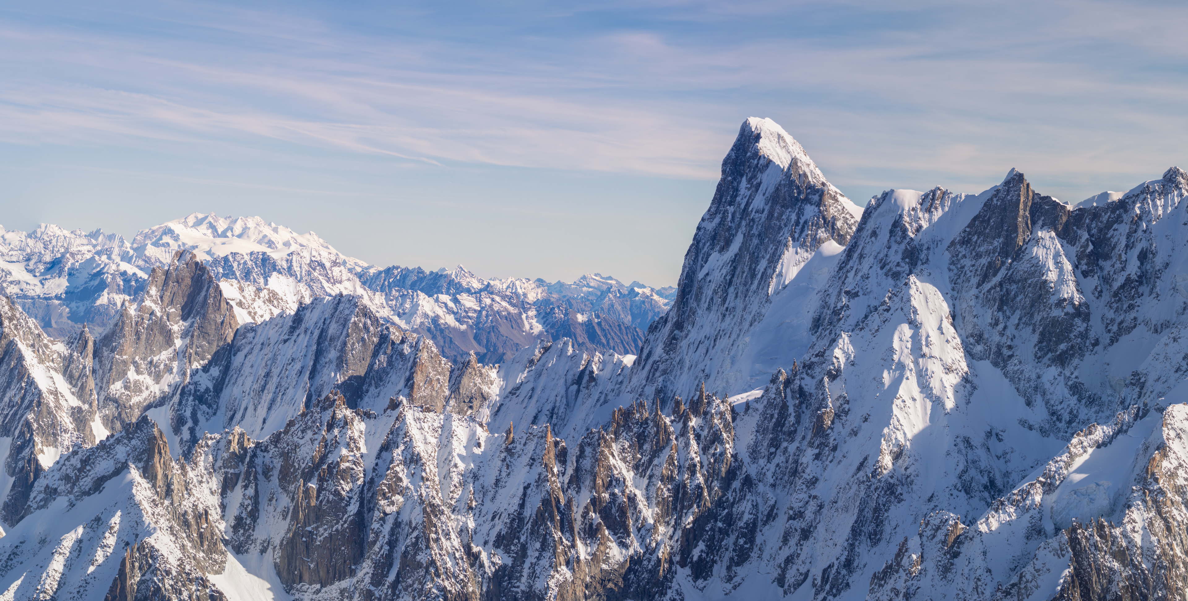 138 Expands to France with New Local Presence