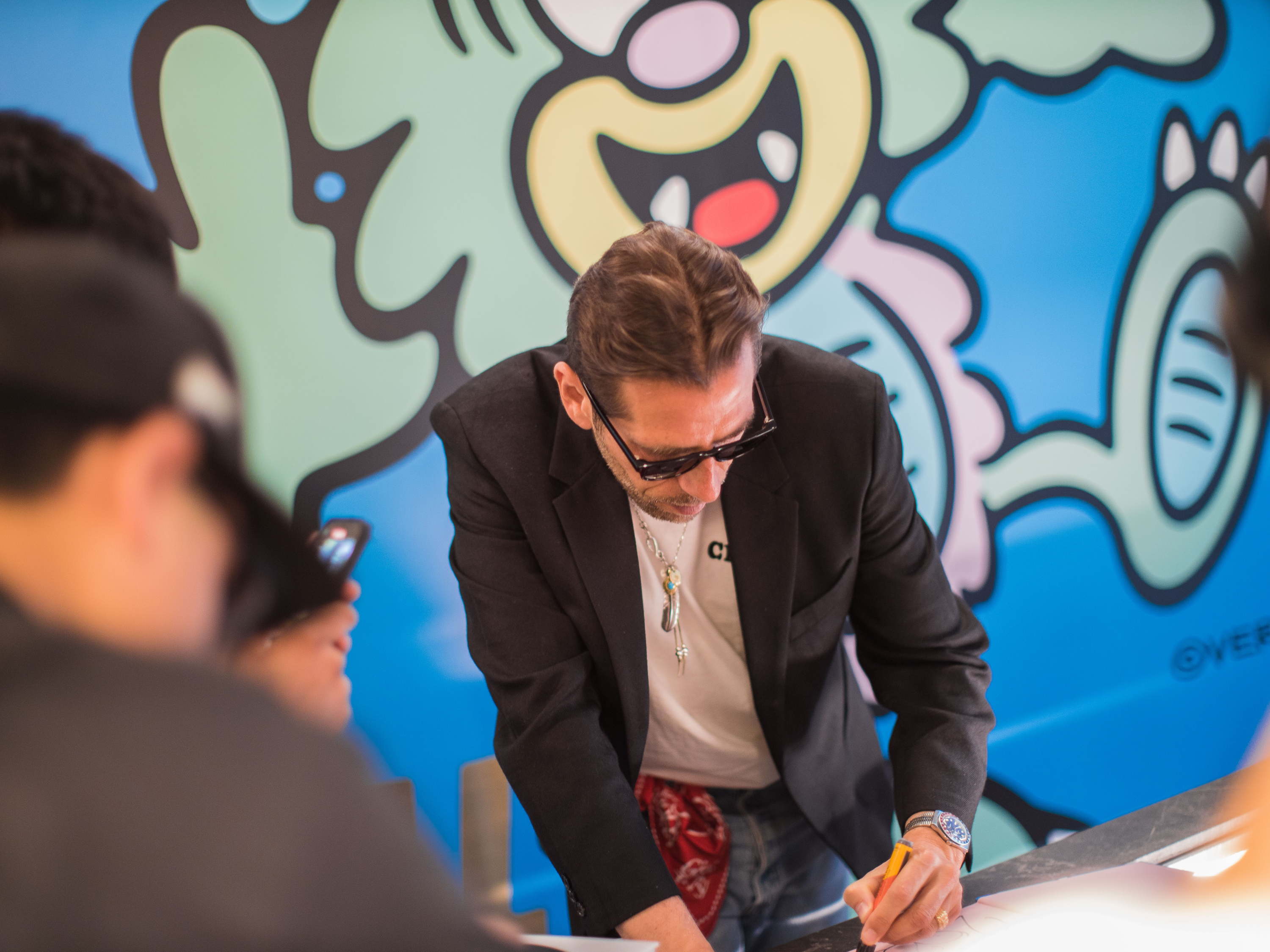 JET presentó la edición 2022 del All Gone Book junto a Michael Dupouy