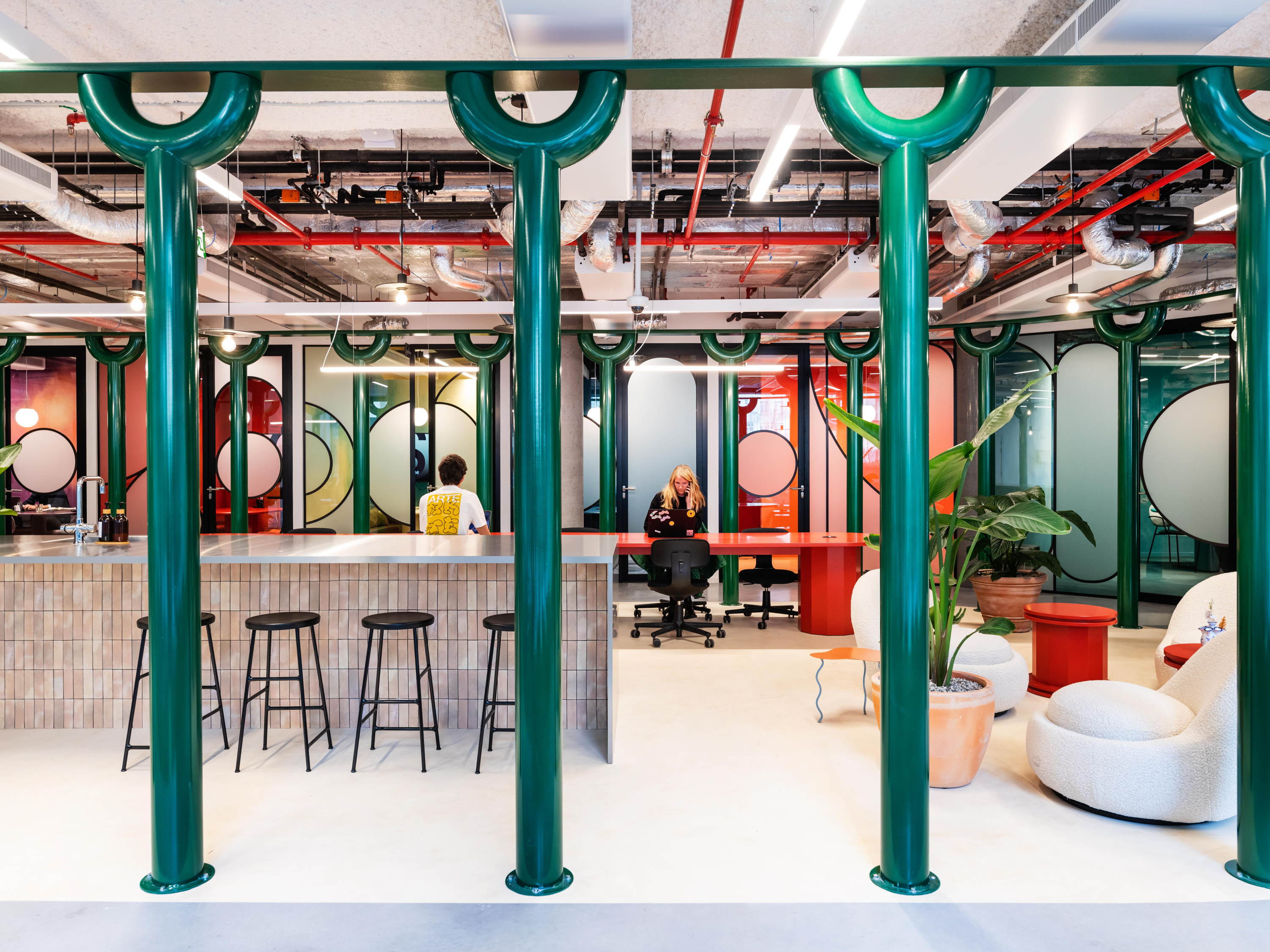 Coworking Silversquare North in Brussels officially opened with mini-showcase by Lous and The Yakuza