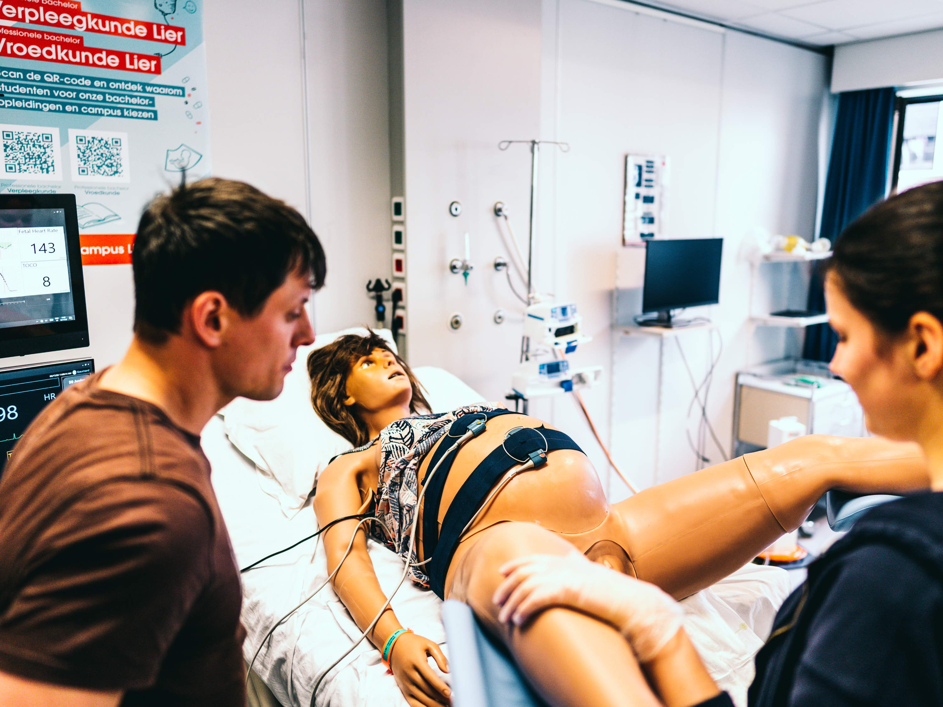 Hoe voelt een wee? Op Campus Geel kan je het testen