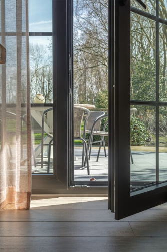 Deceuninck Elegant pvc gamma 