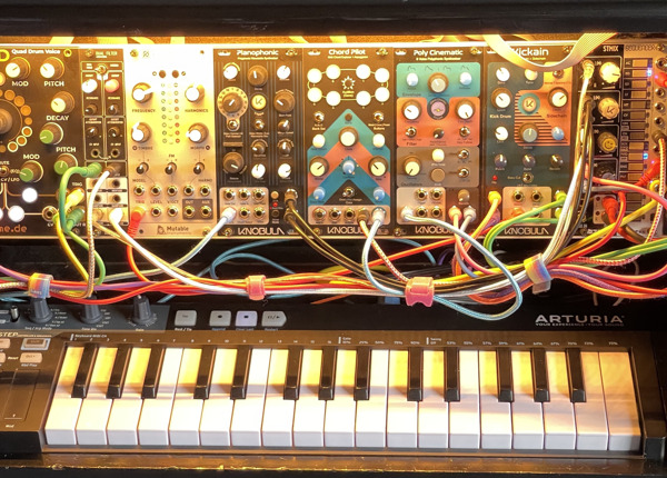 Preview:  Knobula to Release its New Pianophonic Multi-Oscillator Wavetable Synth at UK's Machina Bristronica Synth Show