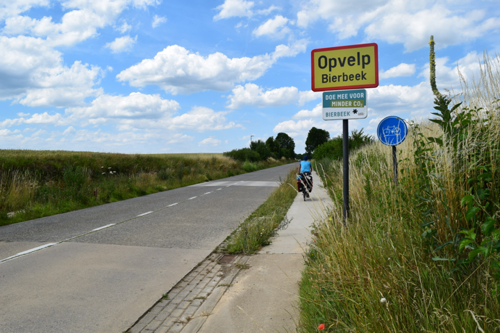 2022-subisidie-fietspaden-hoegaardsesteenweg-bierbeek-opvelp-1.JPG