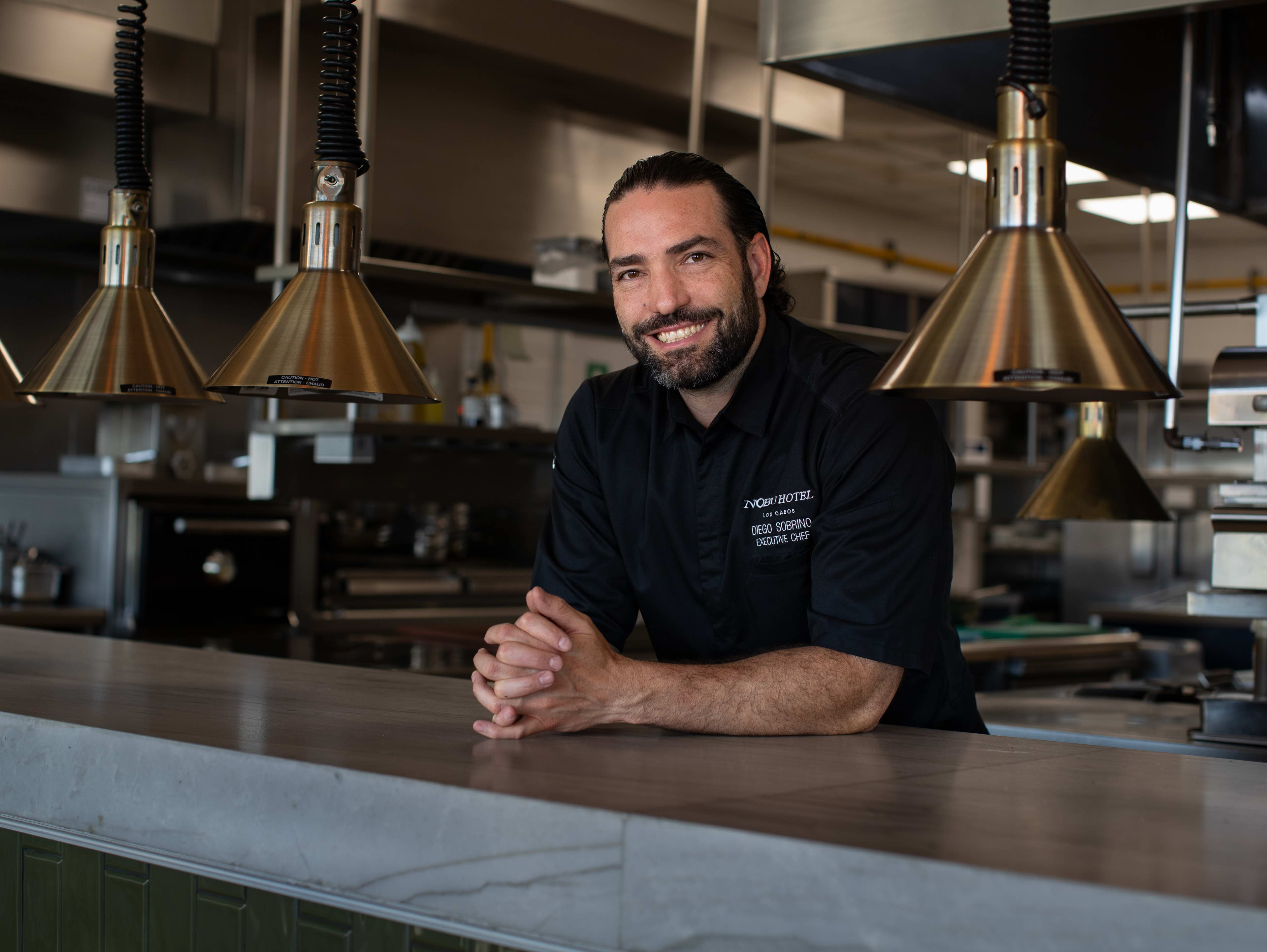 Nobu Hotel Los Cabos fortalece su oferta gastronómica con la llegada del chef Diego Sobrino