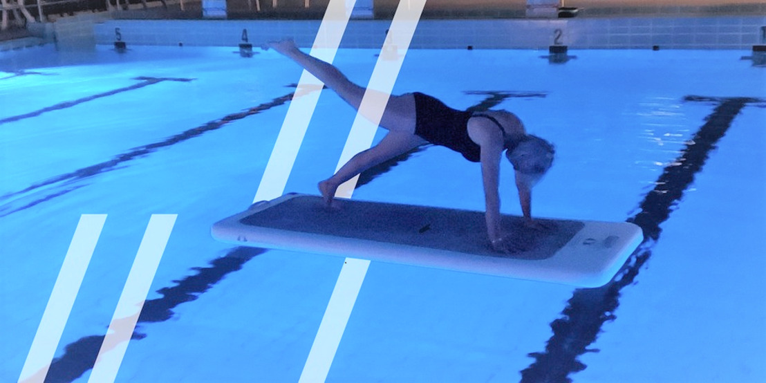 ‘Zwem je zen’: relaxerende yoga op het water in stedelijke zwembaden