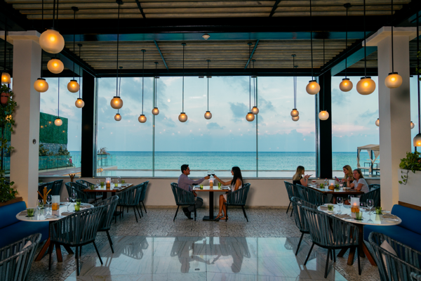Restaurantes con vista al mar y comida exquisita que no puedes perderte al visitar Playa del Carmen