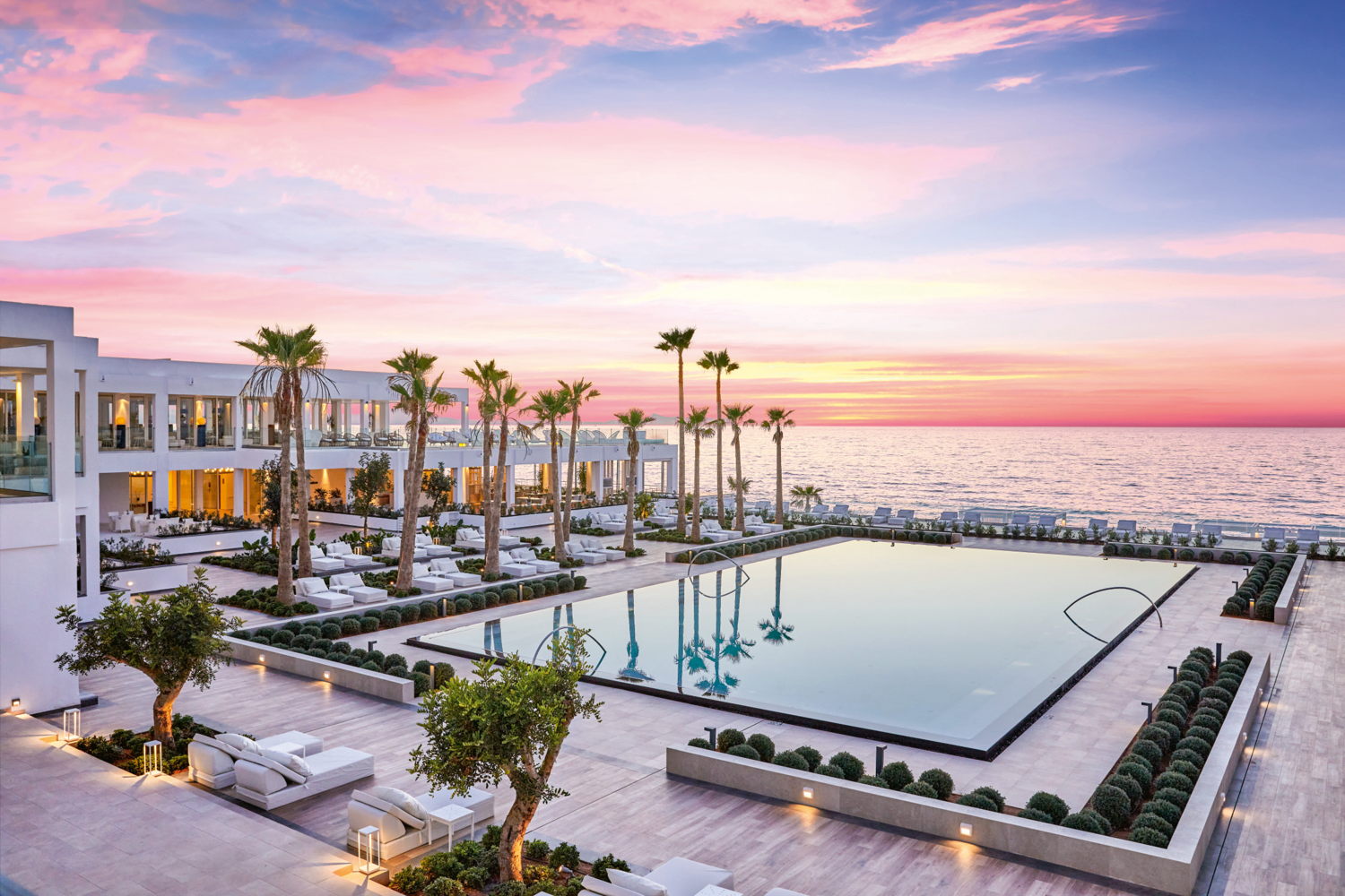 Grecotel LUX ME White Palace   (1)