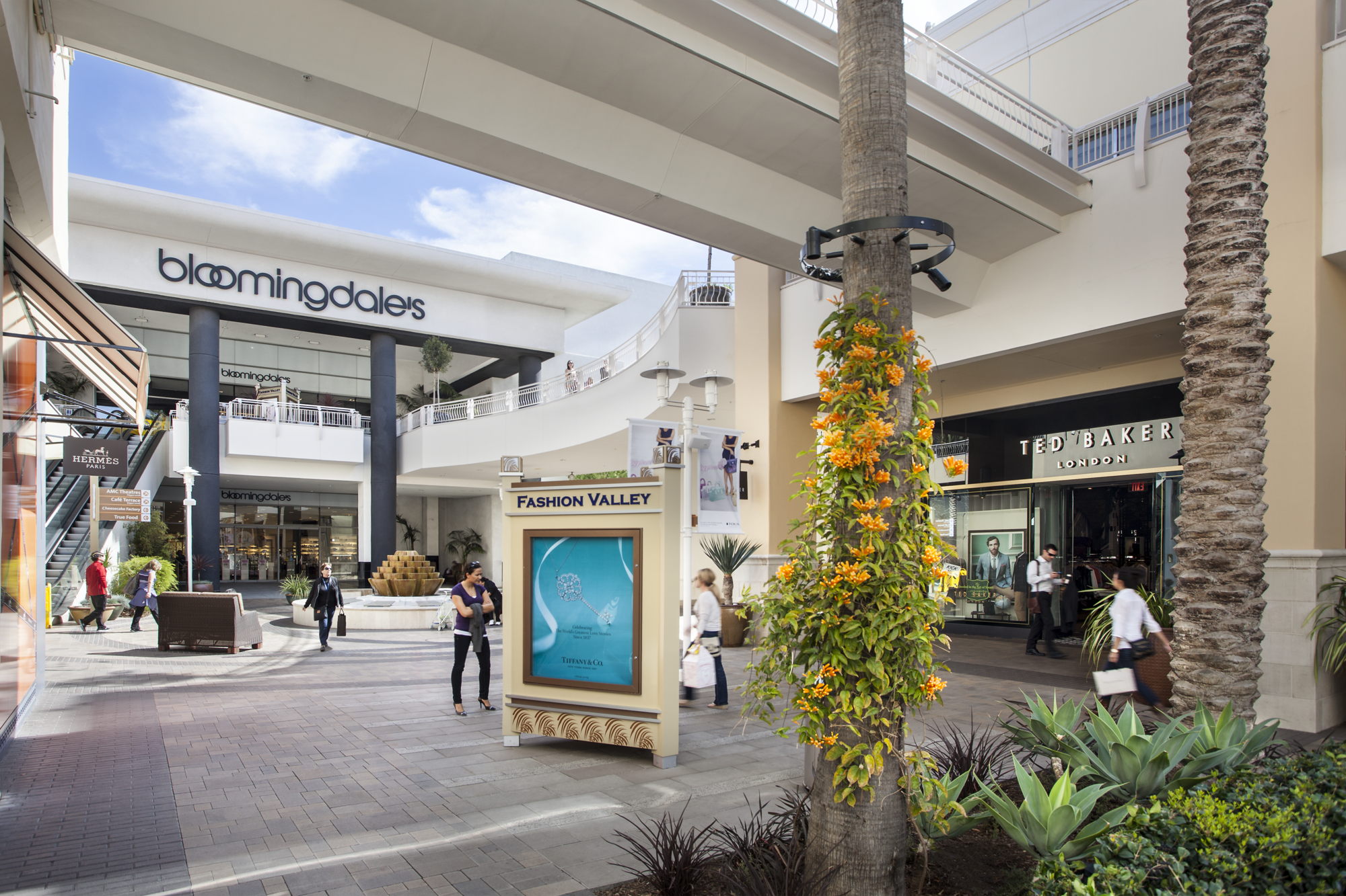 Fashion Valley, San Diego 