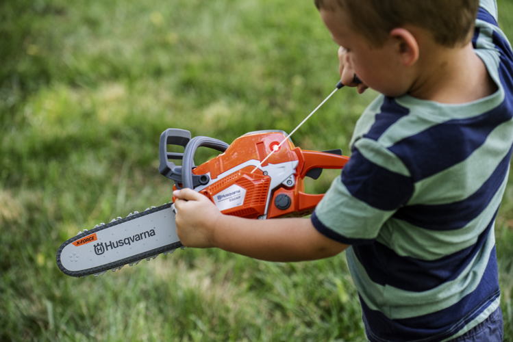©Husqvarna Chainsaw Toy