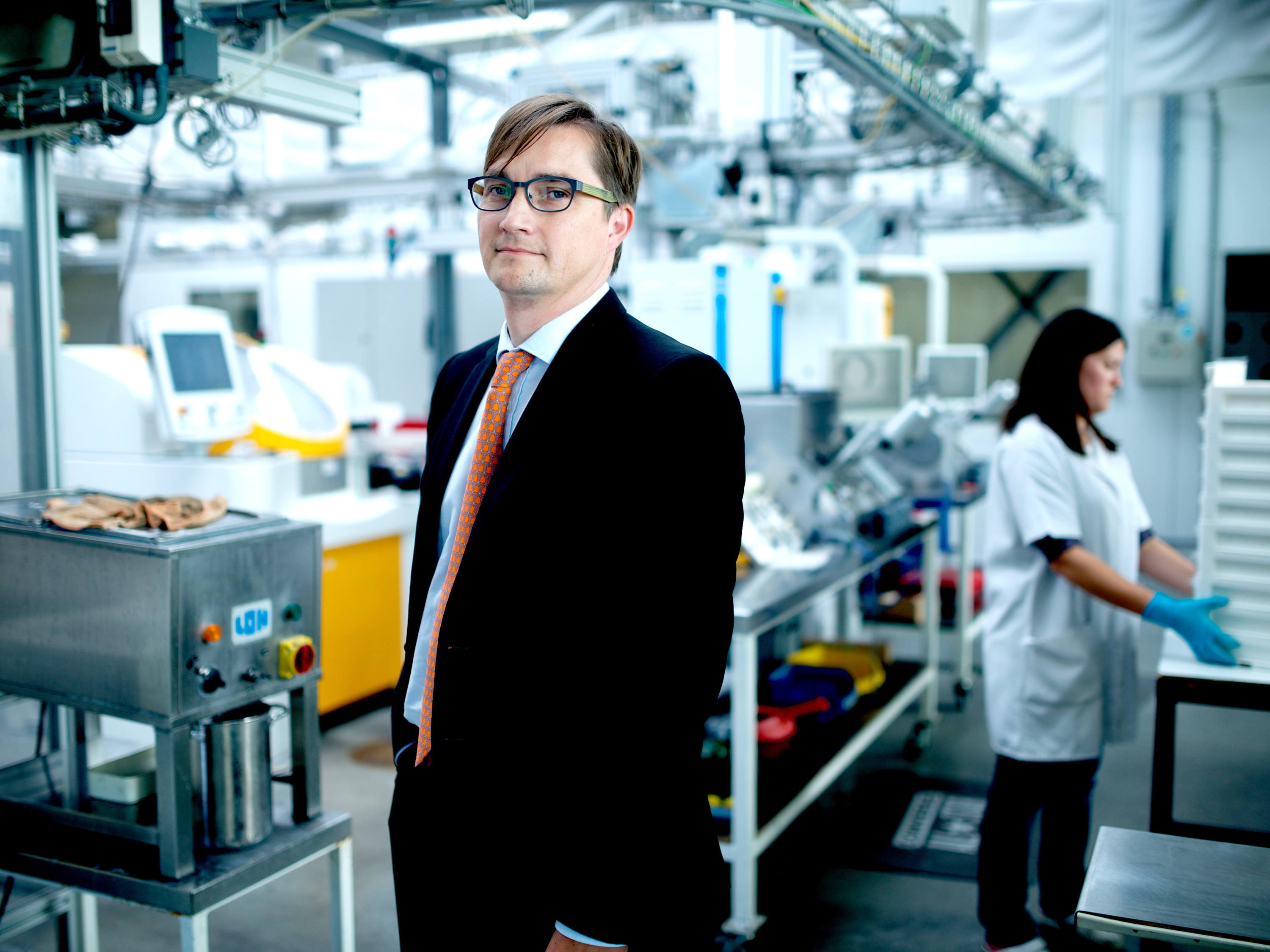 Kurt Leuridan (CEO Tokai Optecs) koopt zich in bij Tokai Optical Japan