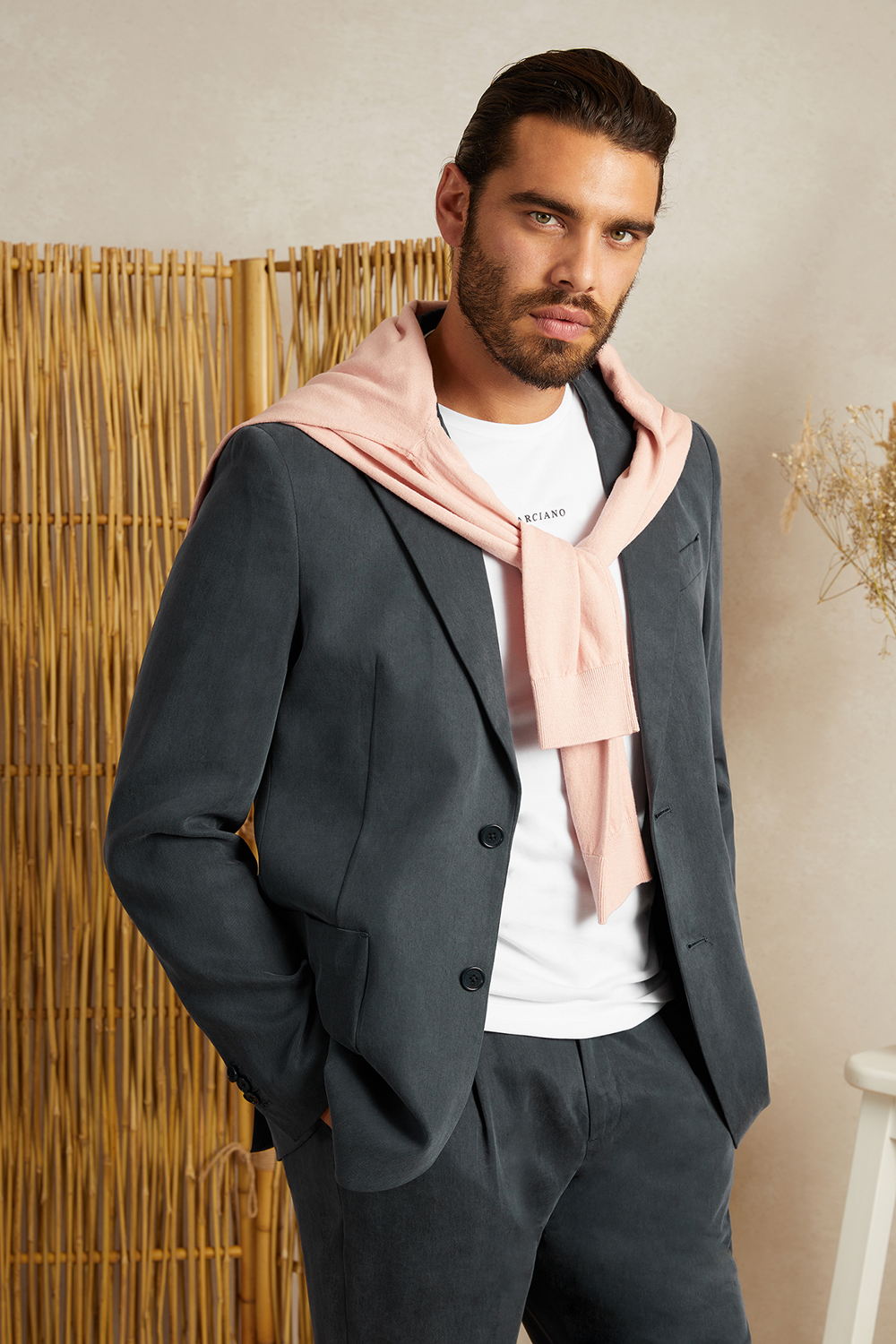 GUESS_SS23_MARCIANO_MEN_1