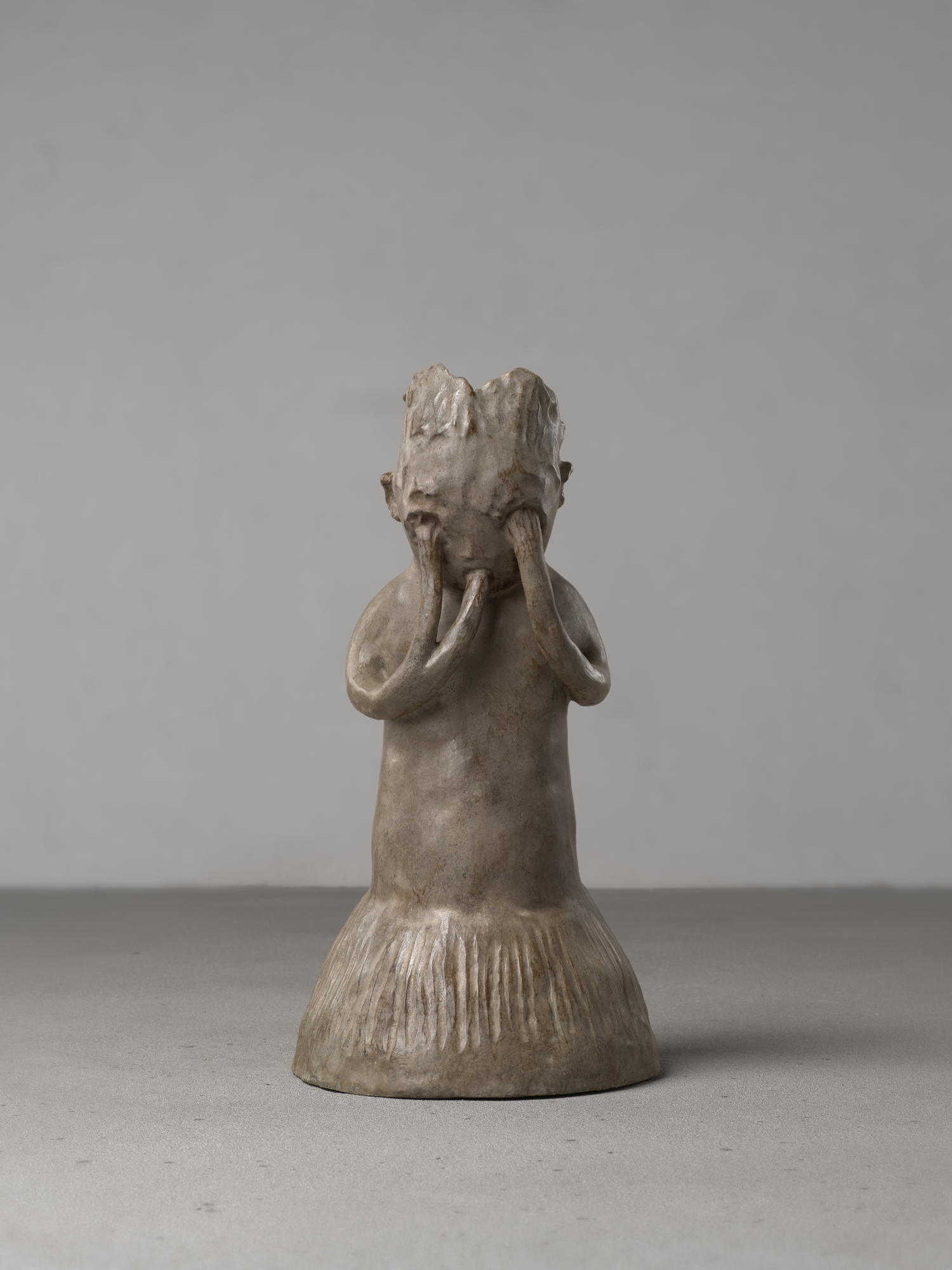 LEIKO IKEMURA Mini Miko, 2001 - 2006 patinated bronze 39 x 14 x 18 cm. Courtesy Tim Van Laere Gallery, Antwerp.