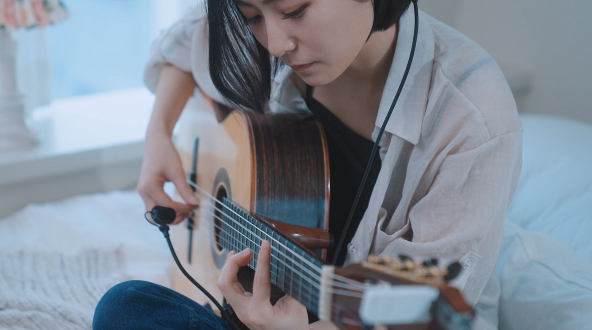 Neumann MCM adalah terobosan bagi performa gitaris Jang Ha-eun