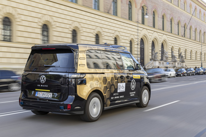 Volkswagen Commercial Vehicles teste pour la première fois la conduite autonome avec des passagers à Munich