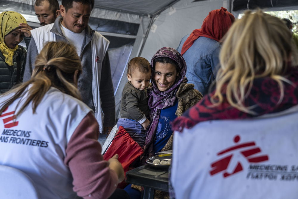 Campaña de vacunación de MSF con niños y niñas refugiados en Lesbos. © Anna Pantelia/MSF