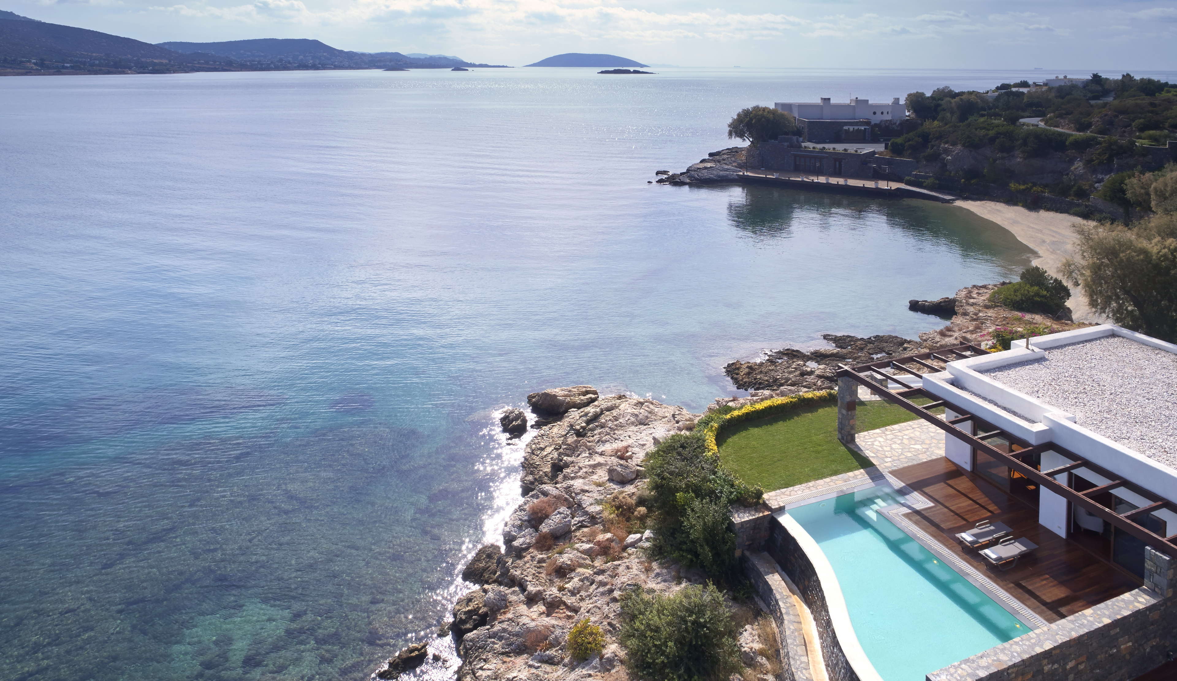 Your Private Pool Haven on the Athenian Riviera!