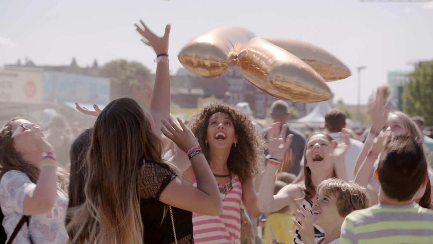 Tatyana Beloy in de videoclip van Ketnet Musical : Kadanza Together - (c) VRT