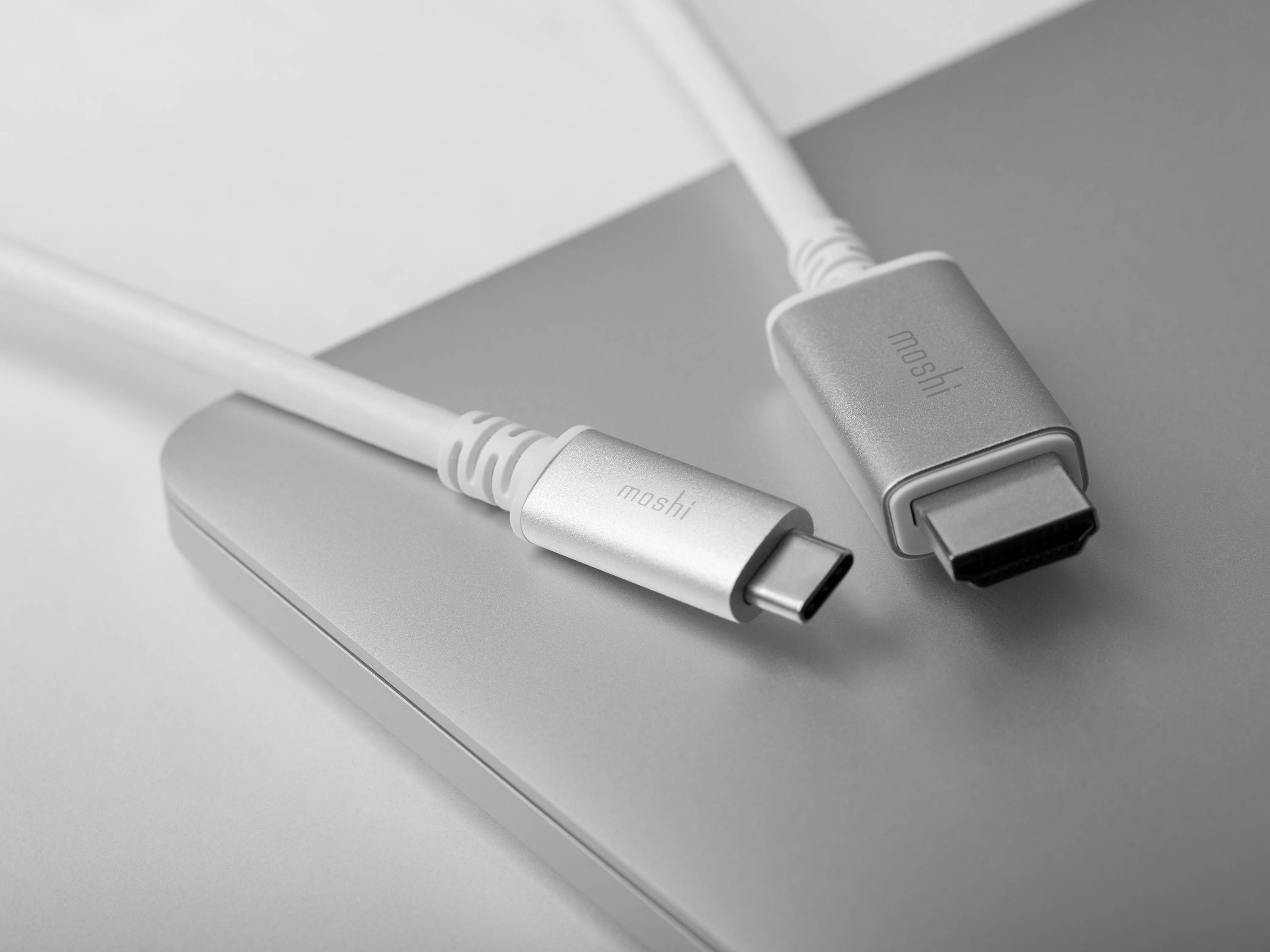 LA NUEVA AMENAZA A TUS DATOS PERSONALES VIENE EN LOS CABLES