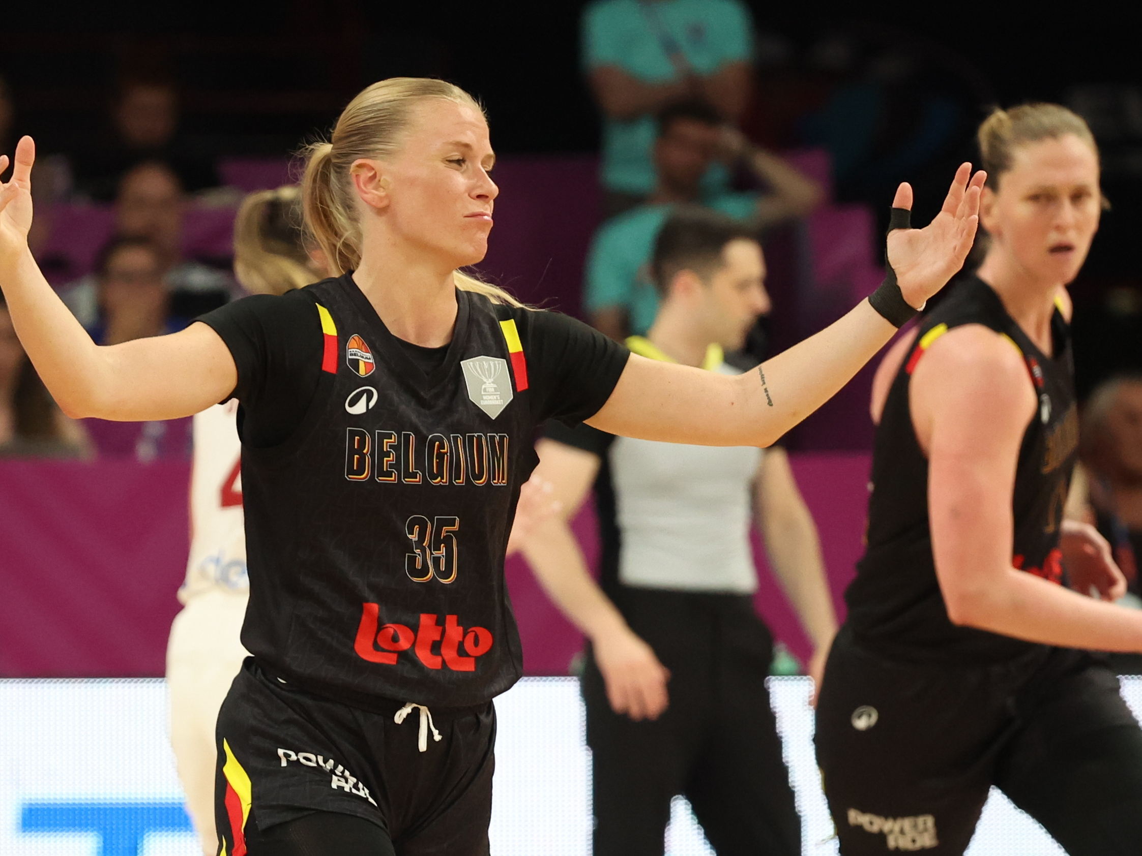 Belgian women retain European basketball title