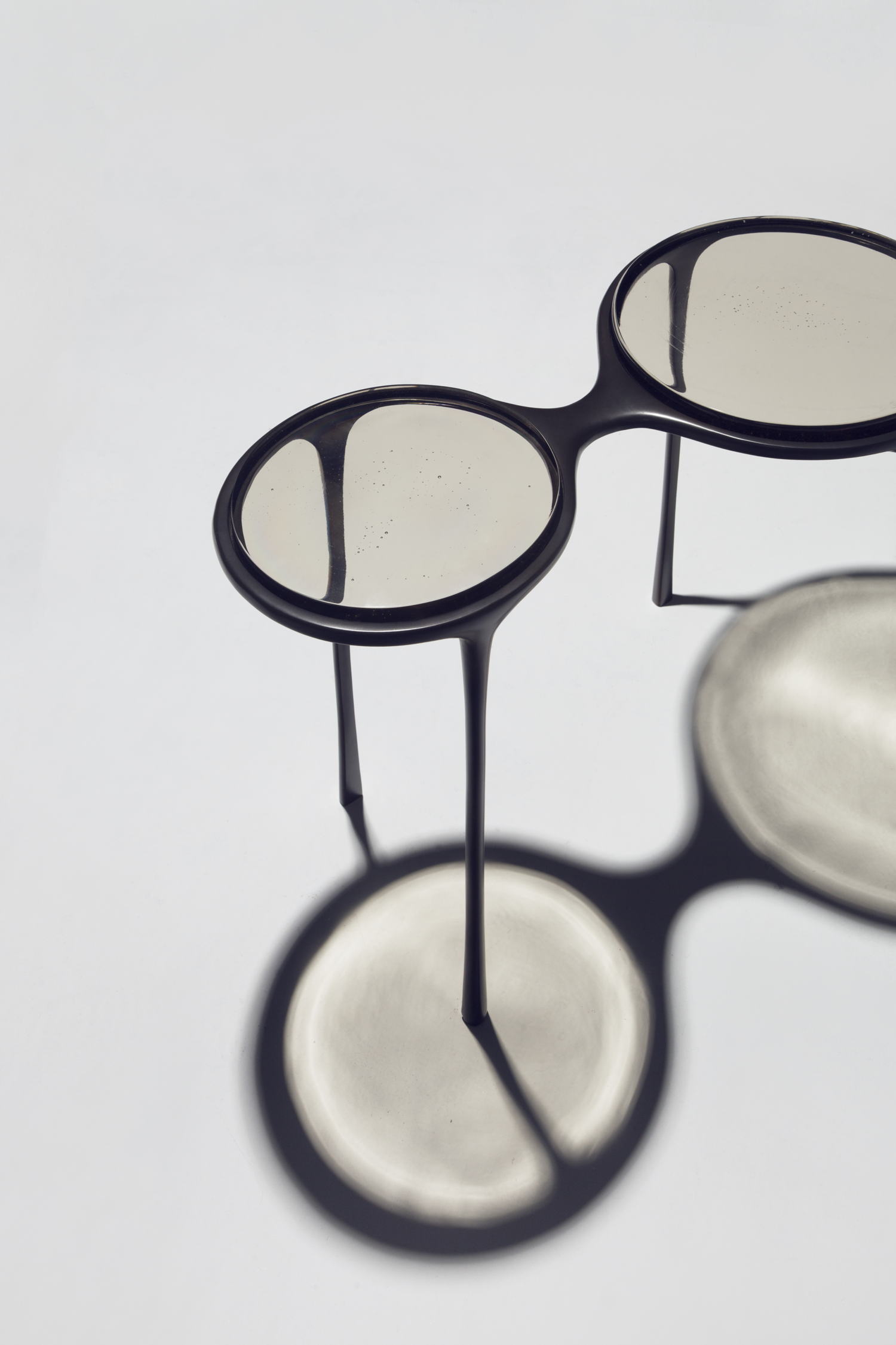 HOLLY HUNT Spectacles Side Table