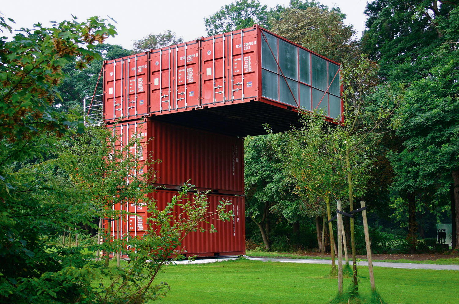 Luc Deleu, Orbino, 2004 © SABAM Belgium [2019]
