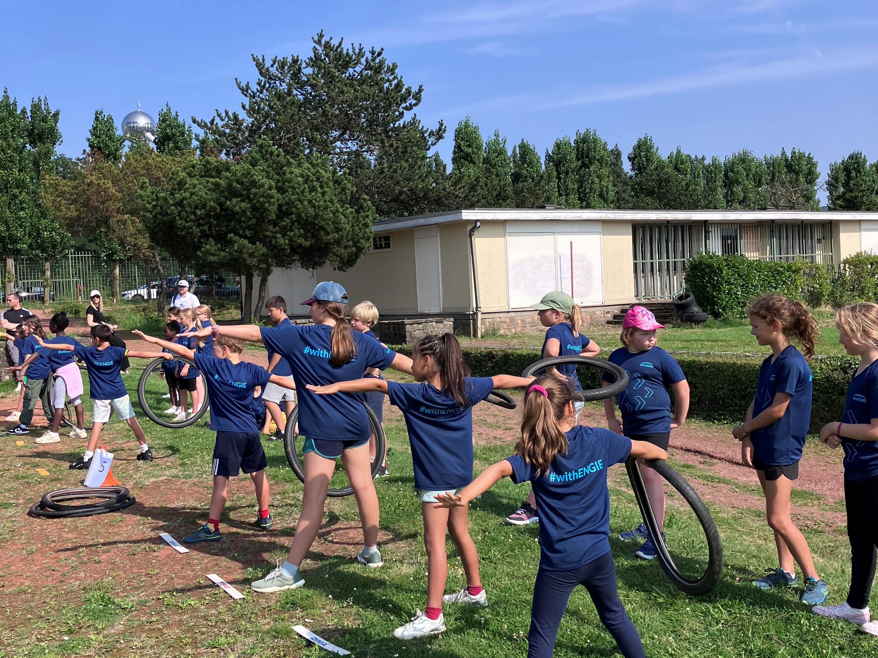 Aftellen naar de Allianz Memorial Van Damme: 130 Brusselse kinderen schitteren zelf al op de atletiekpiste tijdens de ENGIE Kids Athletics