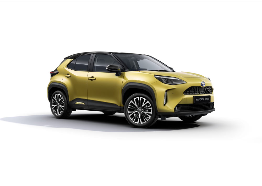 Toyota Yaris Cross hybrid - no background