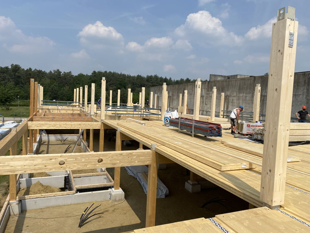 ©Beneens - Structure en bois sans poteaux ciments