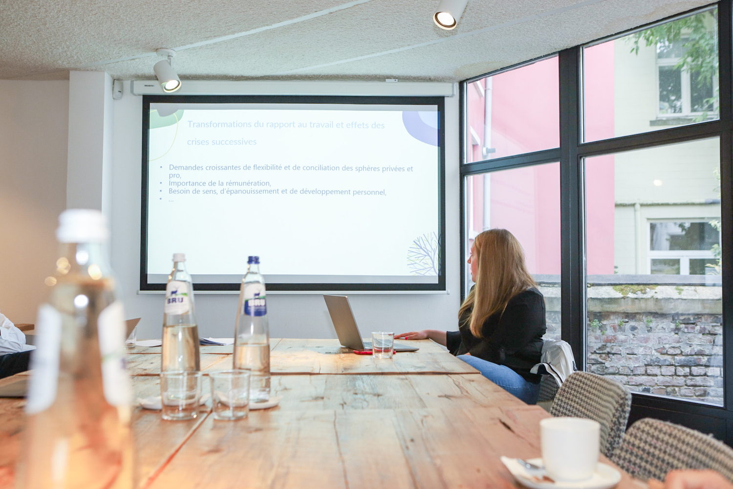 Marine De Ridder, chercheuse et chargée de cours à l’ICHEC Brussels Management School