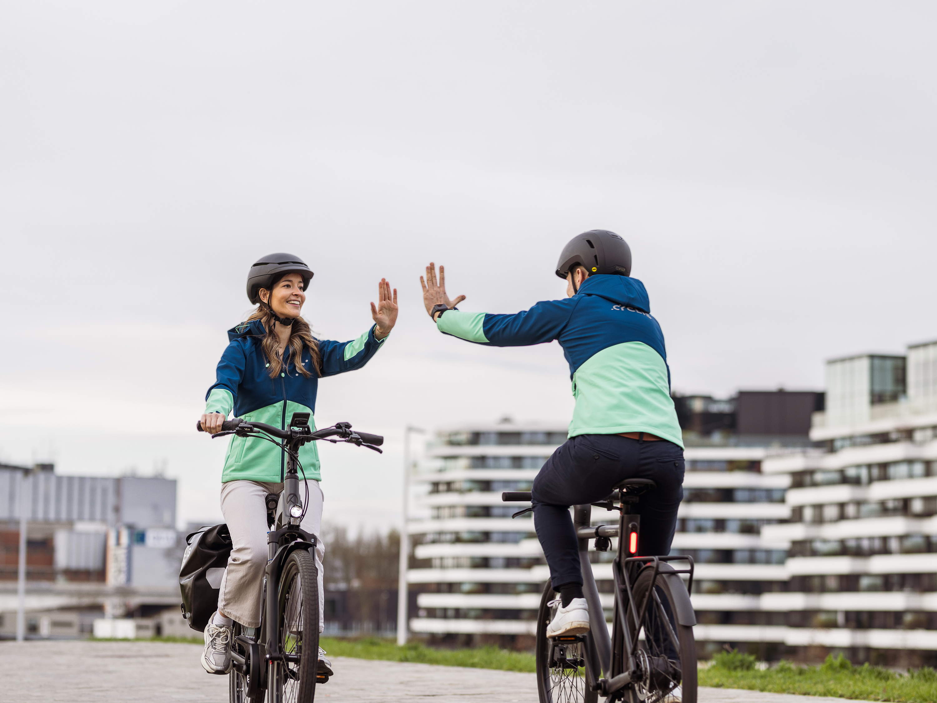 Belgian and German pioneers in bike leasing join forces