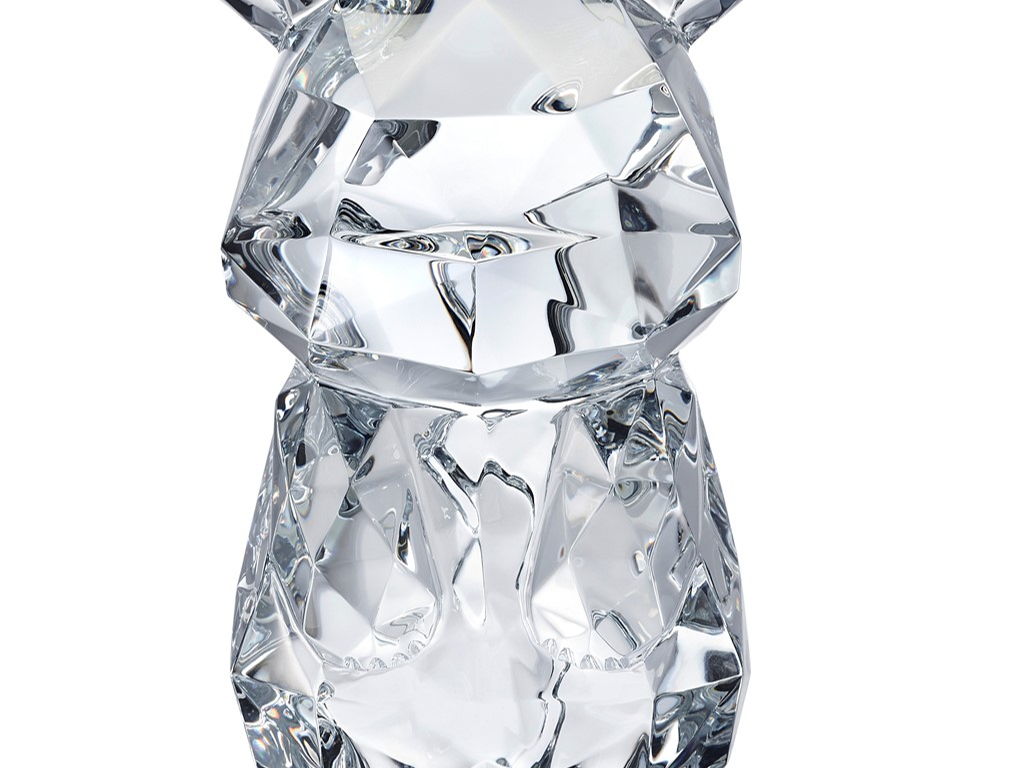 BACCARAT FÊTE LES 25 ANS DE POKÉMON AVEC LA PLUS ÉCLATANTE DES COLLECTIONS !