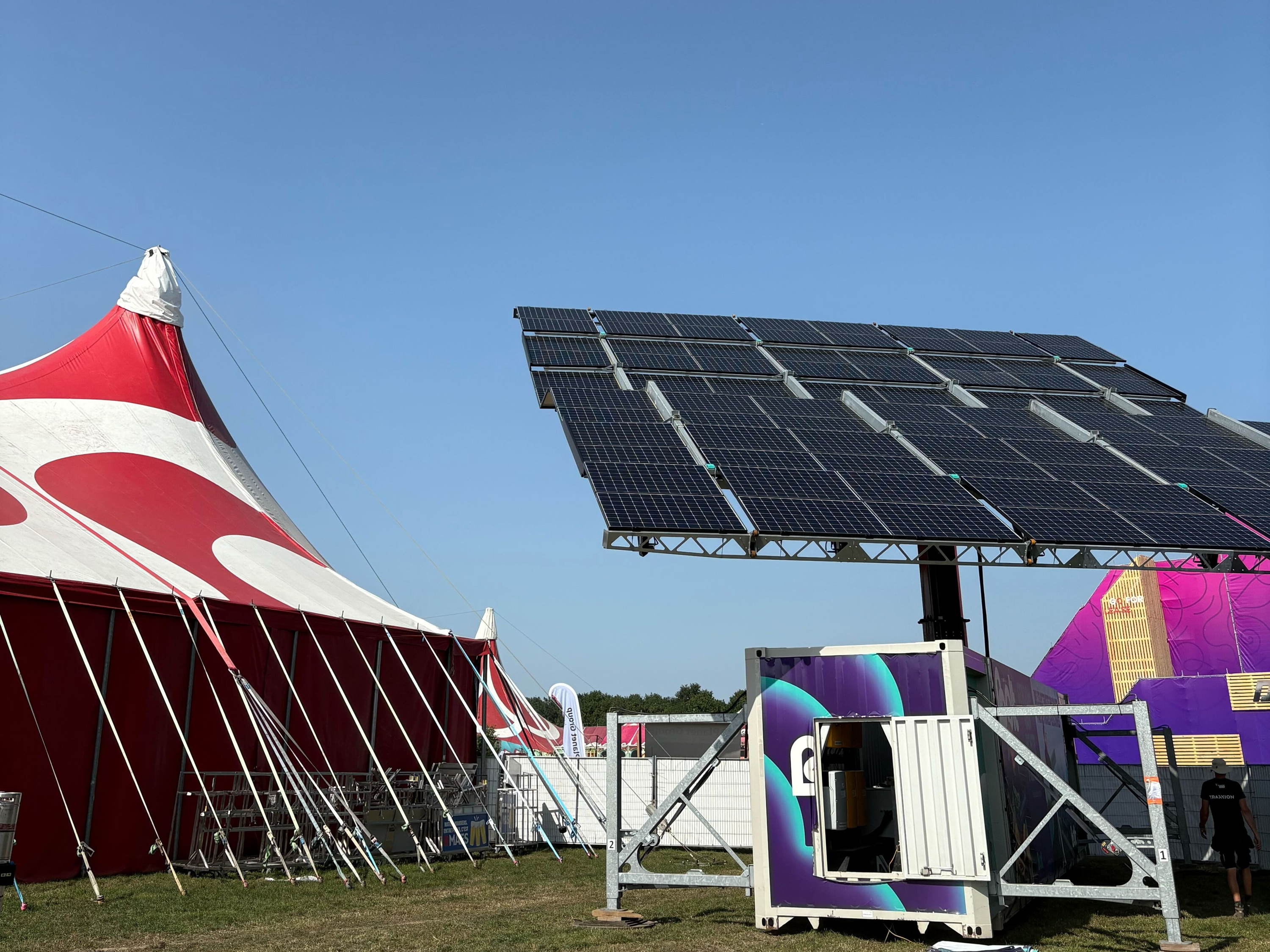 Solar Container van Bolt wekte 271 kWh groene stroom op, op de site van Rijvers 