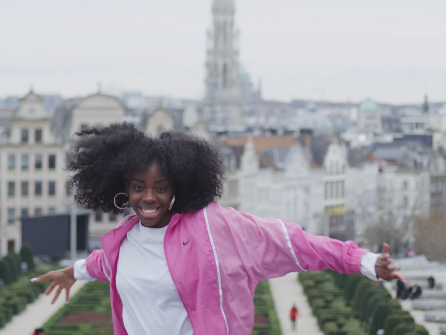 Vidéo 3/3: le plus grand rêve de Jeny Bonsenge