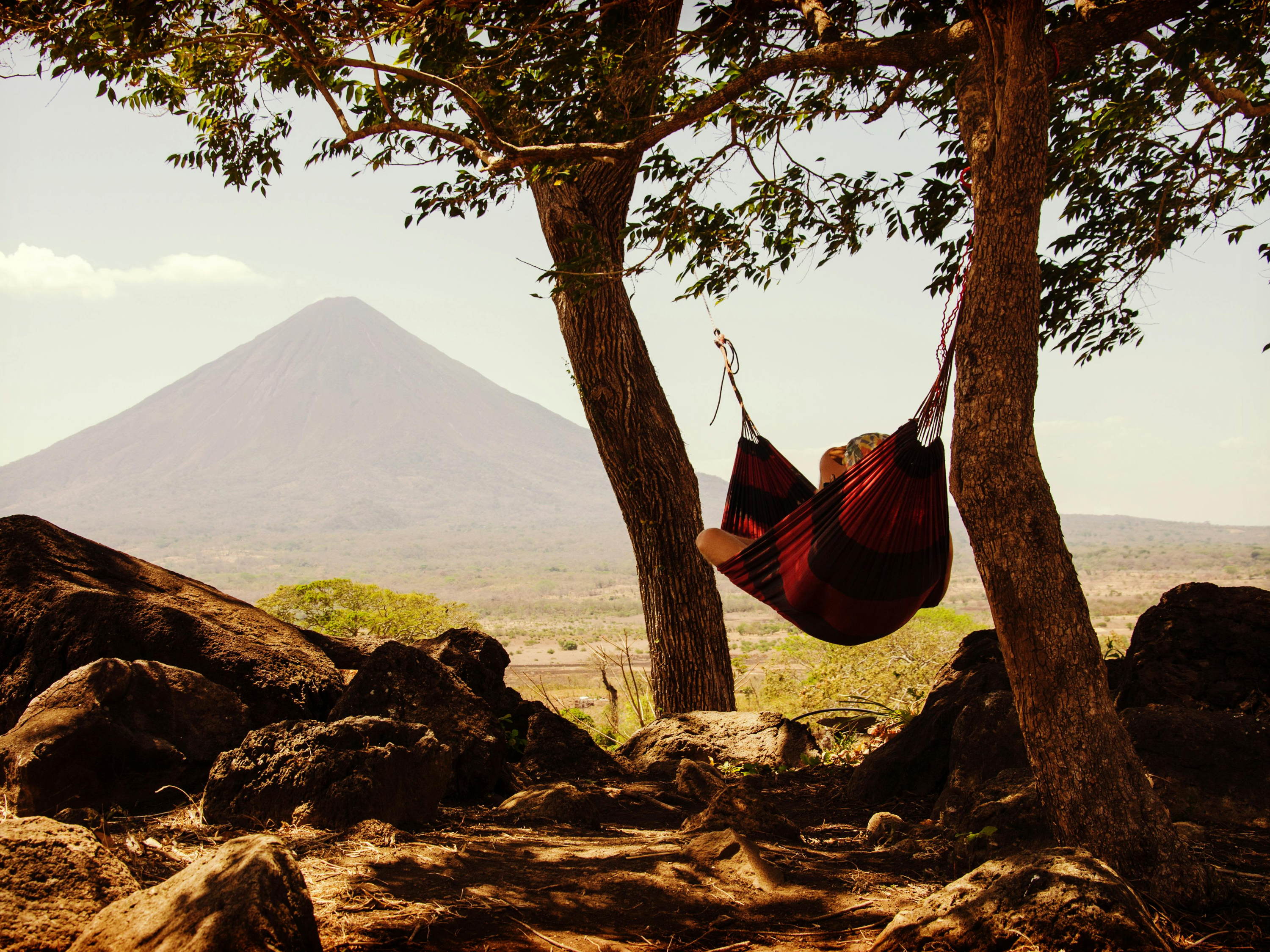 Staycation: la tendencia que marcará la Semana Santa en América Latina 