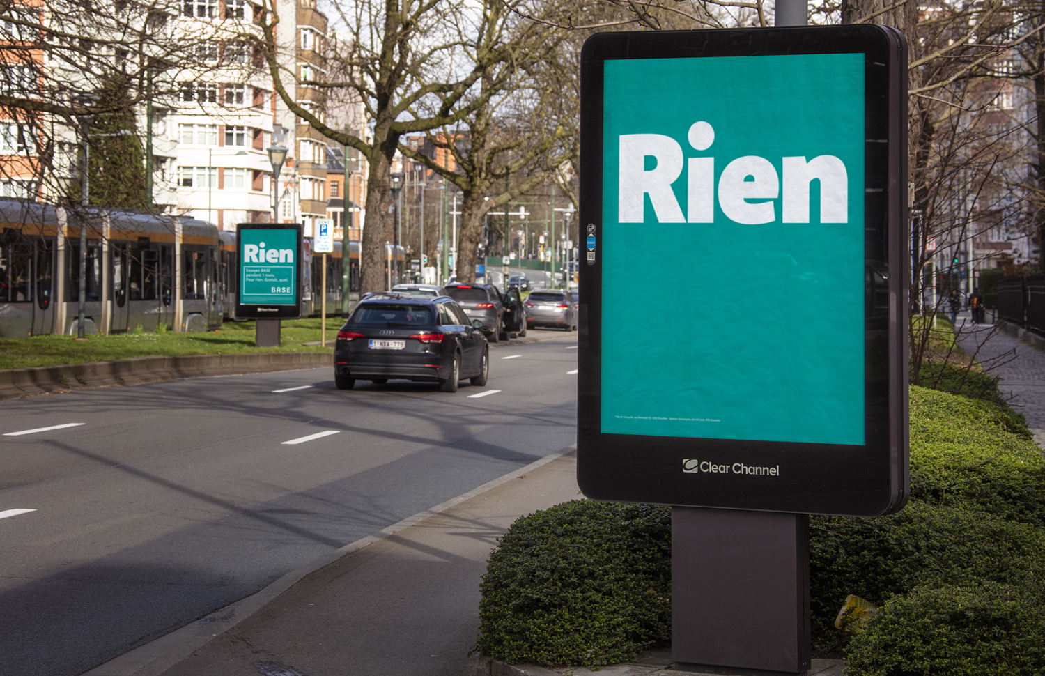 BASE - Rien